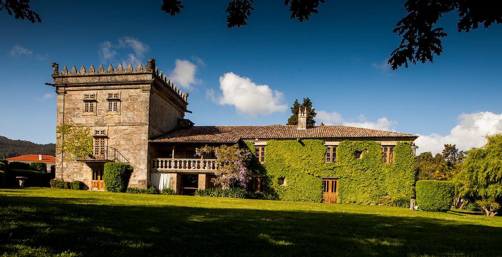 Pazo Da Touza Pensionat Nigrán Rum bild